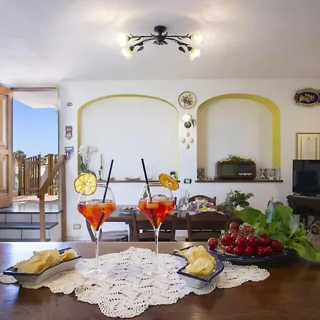 Apartment Casa Giar, Your Away From *