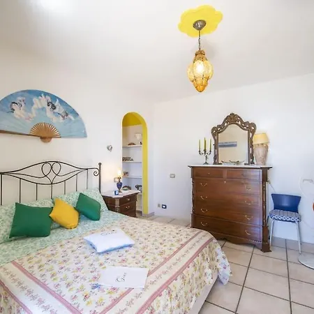 Casa Giar, Your Away From Praiano